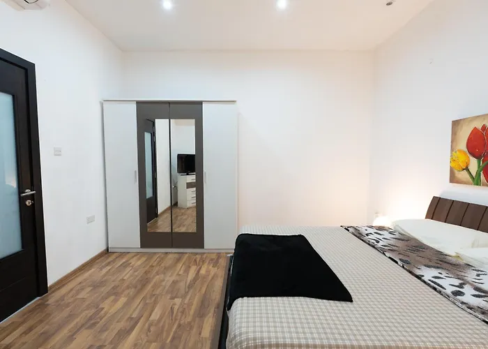 Blue Line Sliema בית אירוח סיינט פול ביי